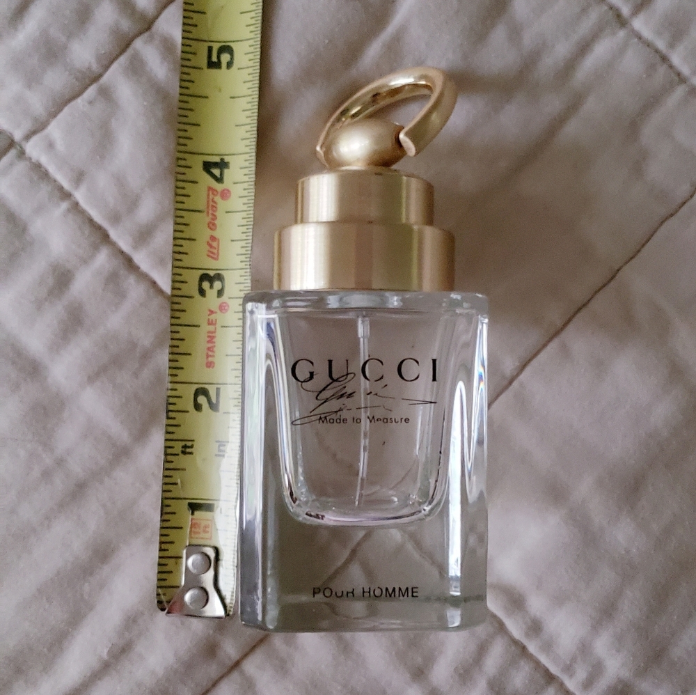 Gucci Made To Measure Cologne Bottle With Cap Empty - Picture 9 of 10